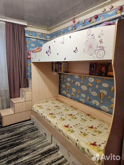 Двухъярусная кровать бу с матрасами