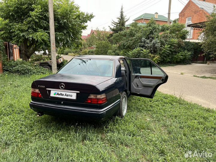 Mercedes-Benz E-класс 2.2 МТ, 1994, 510 200 км