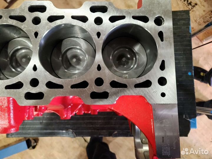 Блок цилиндров сборе Cummins 2.8