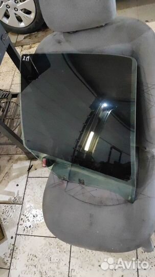 Стекло задней двери renault clio 2 symbol