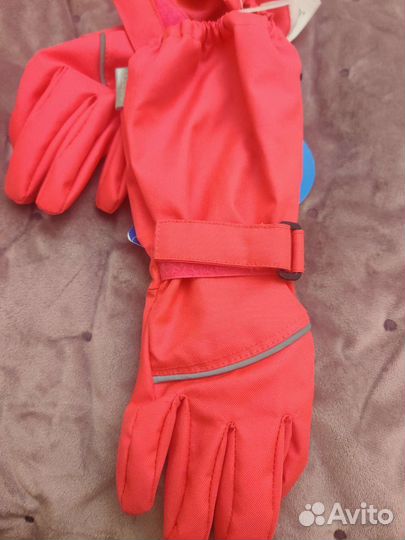 Варежки новые с биркой 4-7 лет