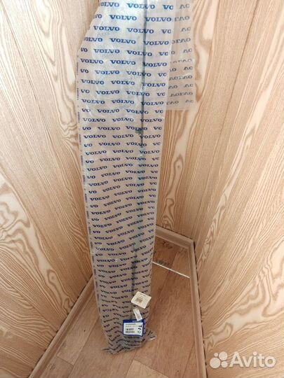 Тросик привода замка багажника Volvo