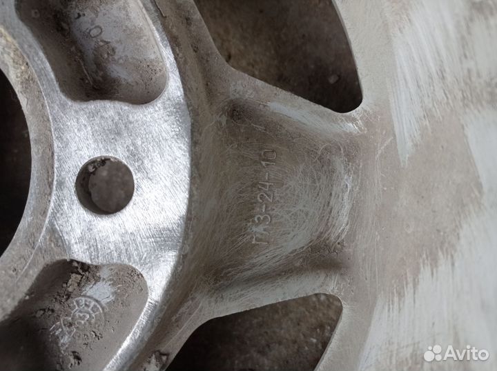 Диск литой на волгу