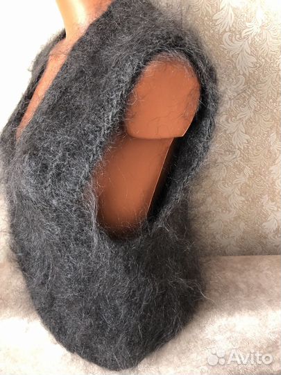 Жилет пуховый женский