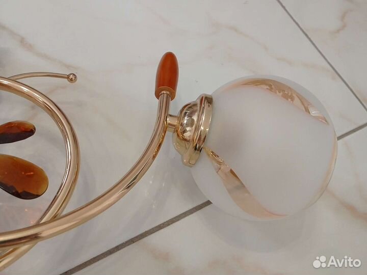 Светильник потолочный