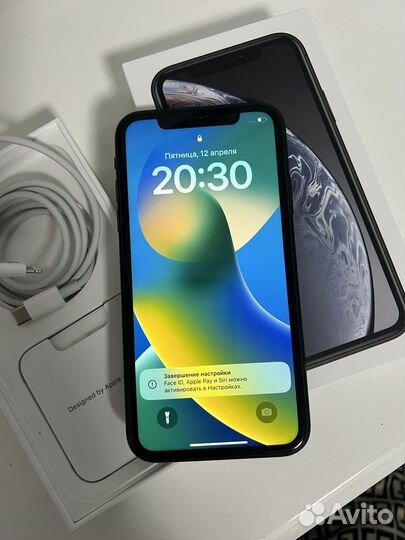 iPhone Xr, 64 ГБ