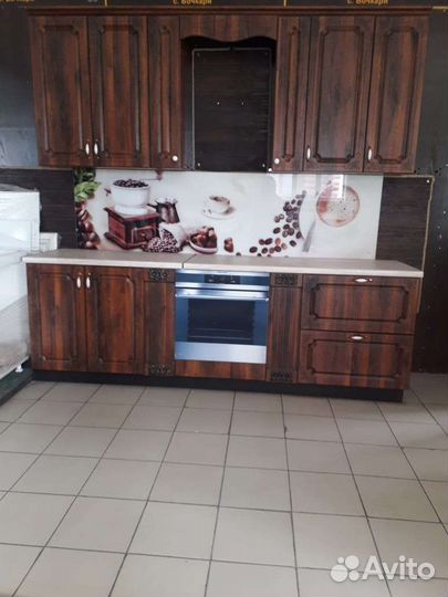 Кухонный гарнитур новый в наличии