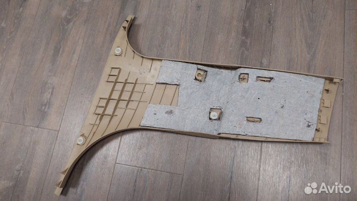 Обшивка стойки Bmw 525I E60 N52B25AF 2006