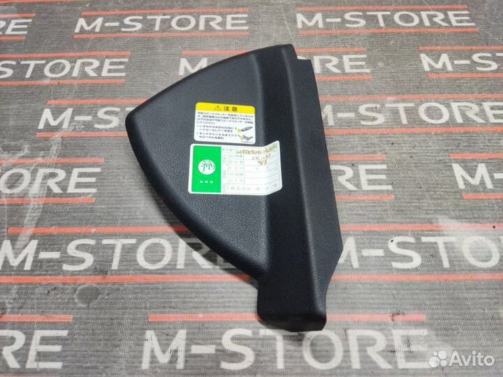 Накладка на торпеду правая Mercedes-Benz C-Class