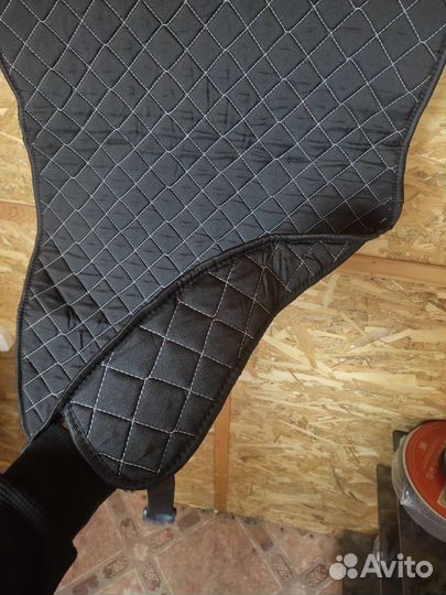 Накидки на сидения авто