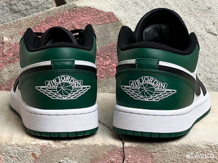 Nike Air Jordan 1 Low Green Toe