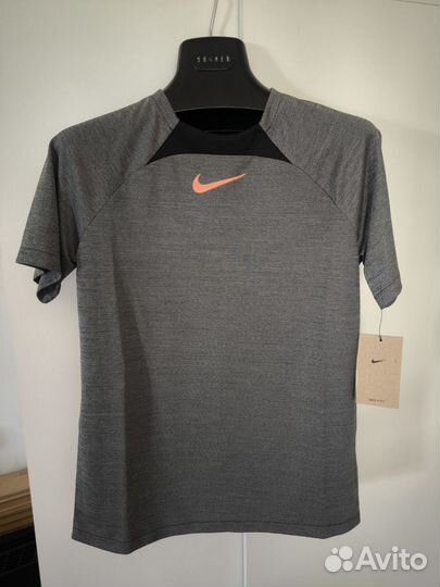 Футболка nike dri fit DQ5054-010