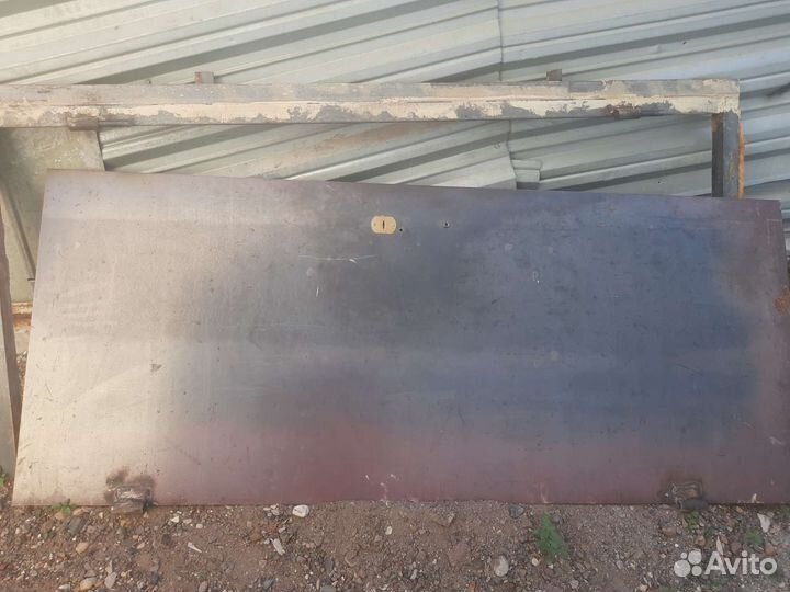 Металлическая дверь бу