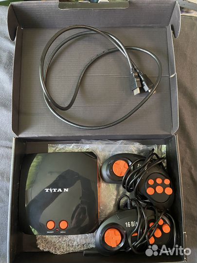 Игровая приставка titan