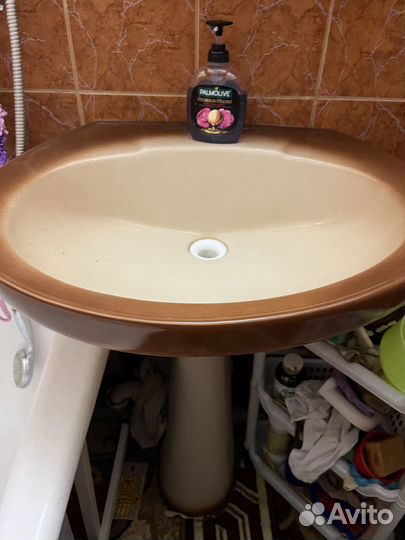 Раковина в ванную бу