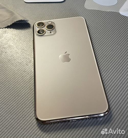 iPhone 11 Pro Max, 64 ГБ