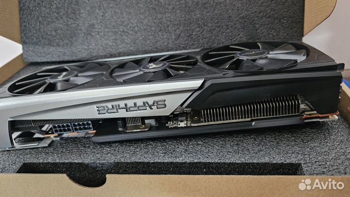 Видеокарта Sapphire Nitro+ Radeon RX 5700 XT 8G