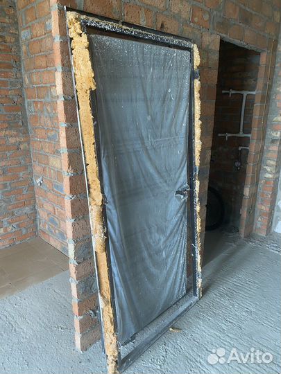 Дверь входная бу