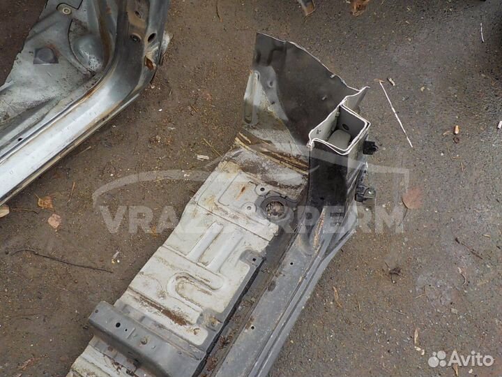 Кузовной элемент Mitsubishi Pajero/Montero