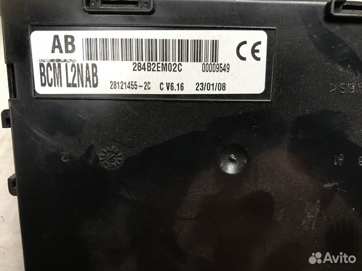 Блок комфорта Nissan Tiida 1