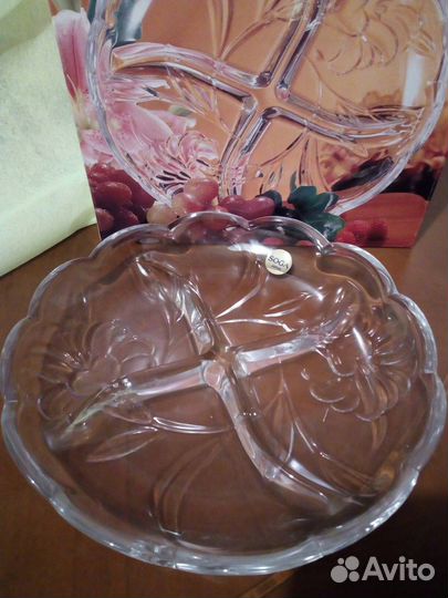 Менажница Япония