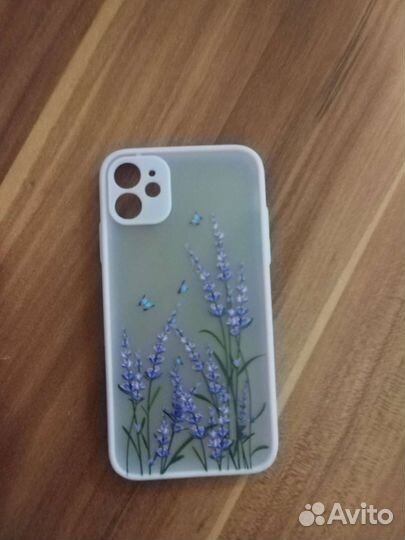 Чехол на iPhone 11