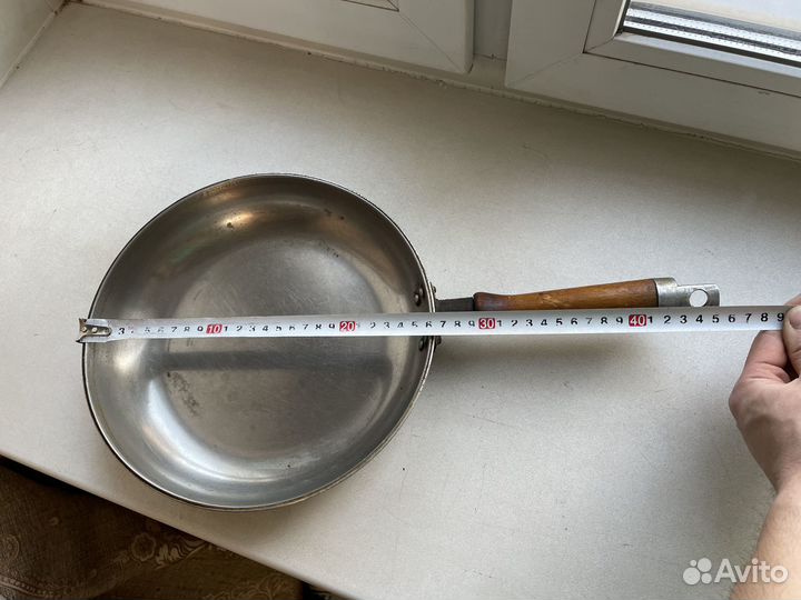 Сковорода СССР с деревяной ручкой