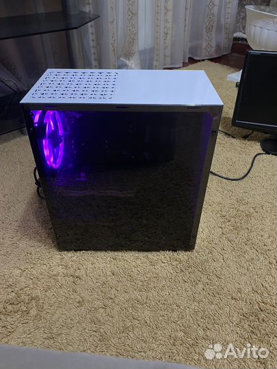 Системный блок + монитор