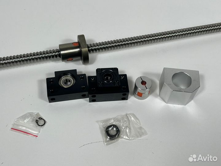 Набор шариковых винтов с направляющей 1400мм