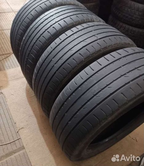 Kumho Crugen HP91 235/55 R17