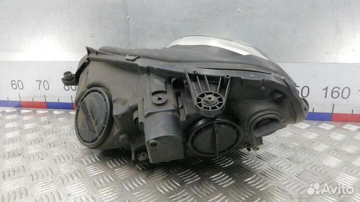 Фара правая Mercedes-Benz E-Class