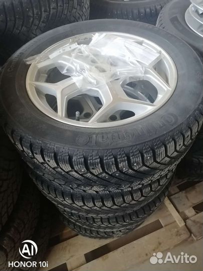 Continental ContiIceContact 215/55 R16