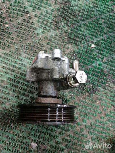 Насос гур Volkswagen Golf 4 1.6 bcb