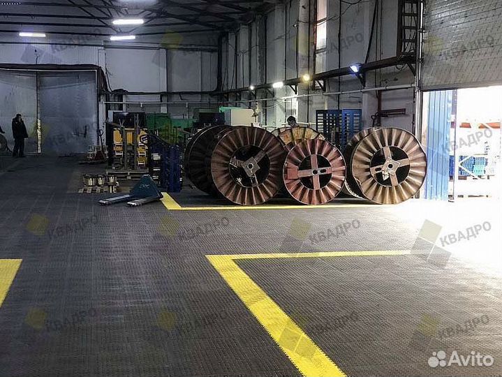 Модульная плитка пвх для спортзала