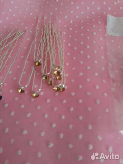 Шпилька с камнем