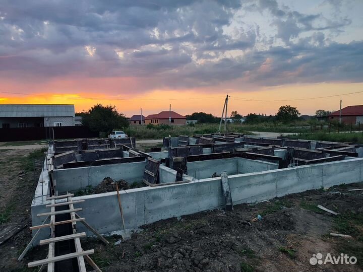 Заливаем фундамент