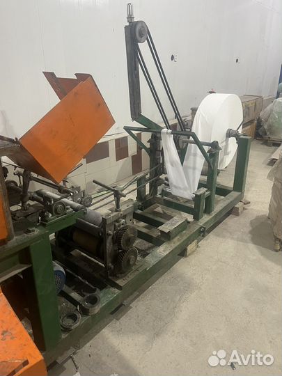 Станок для производства салфеток