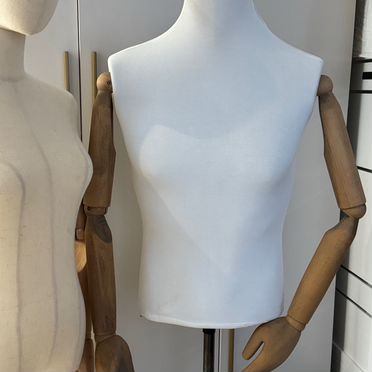 Бронь Манекен женскийи мужской шарнирный дерево