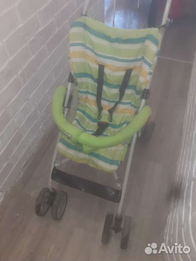 Прогулочная коляска