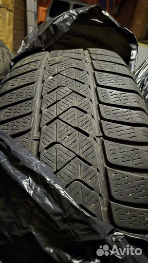 Pirelli Winter Sottozero 3 245/50 R19 105V