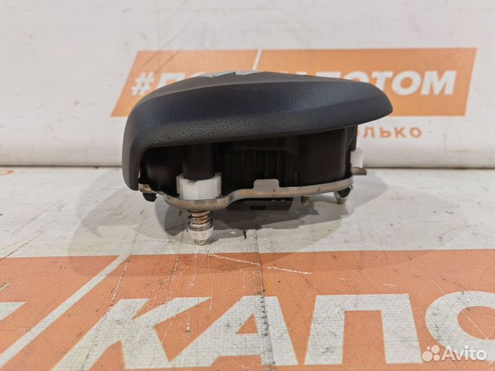 Подушка безопасности водителя Suzuki Vitara