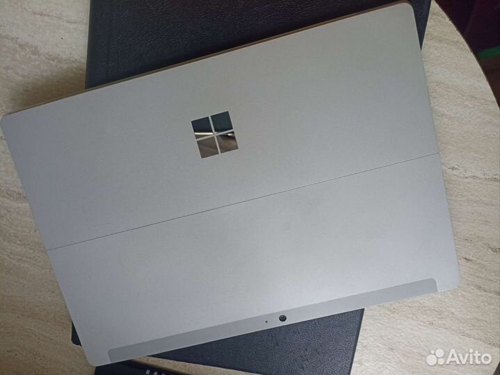 Планшет microsoft surface pro