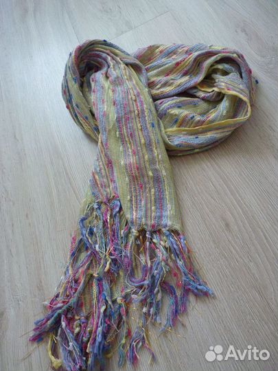 Шарфы женские