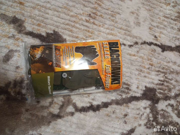 Перчатки тактические