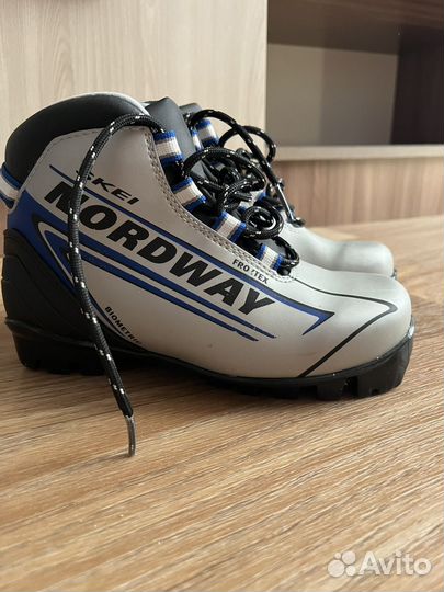 Лыжные ботинки для детей