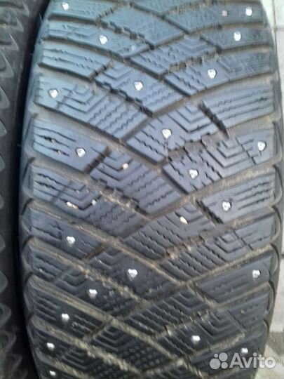 Goodyear UltraGrip Ice 205/55 R16