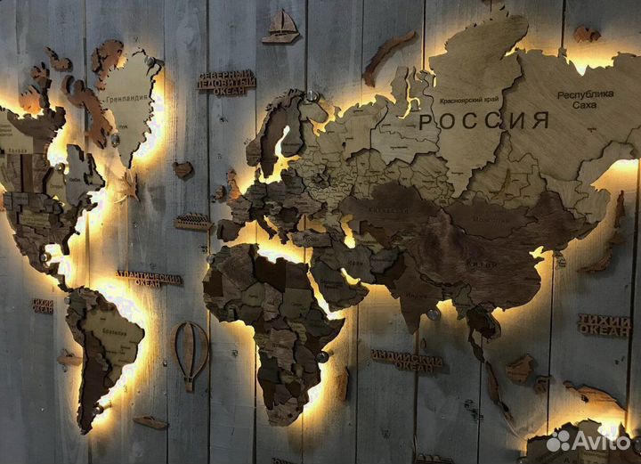 Карта мира из дерева С подсветкой