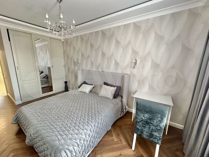 3-к. квартира, 103,5 м², 8/9 эт.