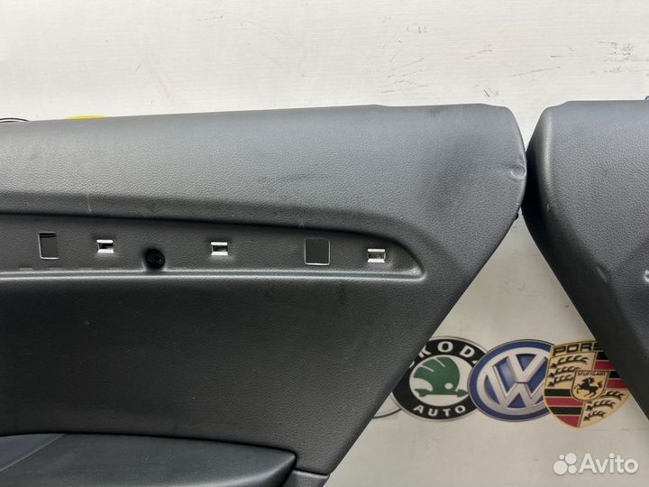 Дверная карта задняя Audi Q5 8R 2.0 CDN 2011