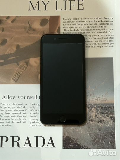 iPhone 8 Plus, 64 ГБ